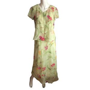 Karin Stevens short sleeve floral lightweight maxi dress